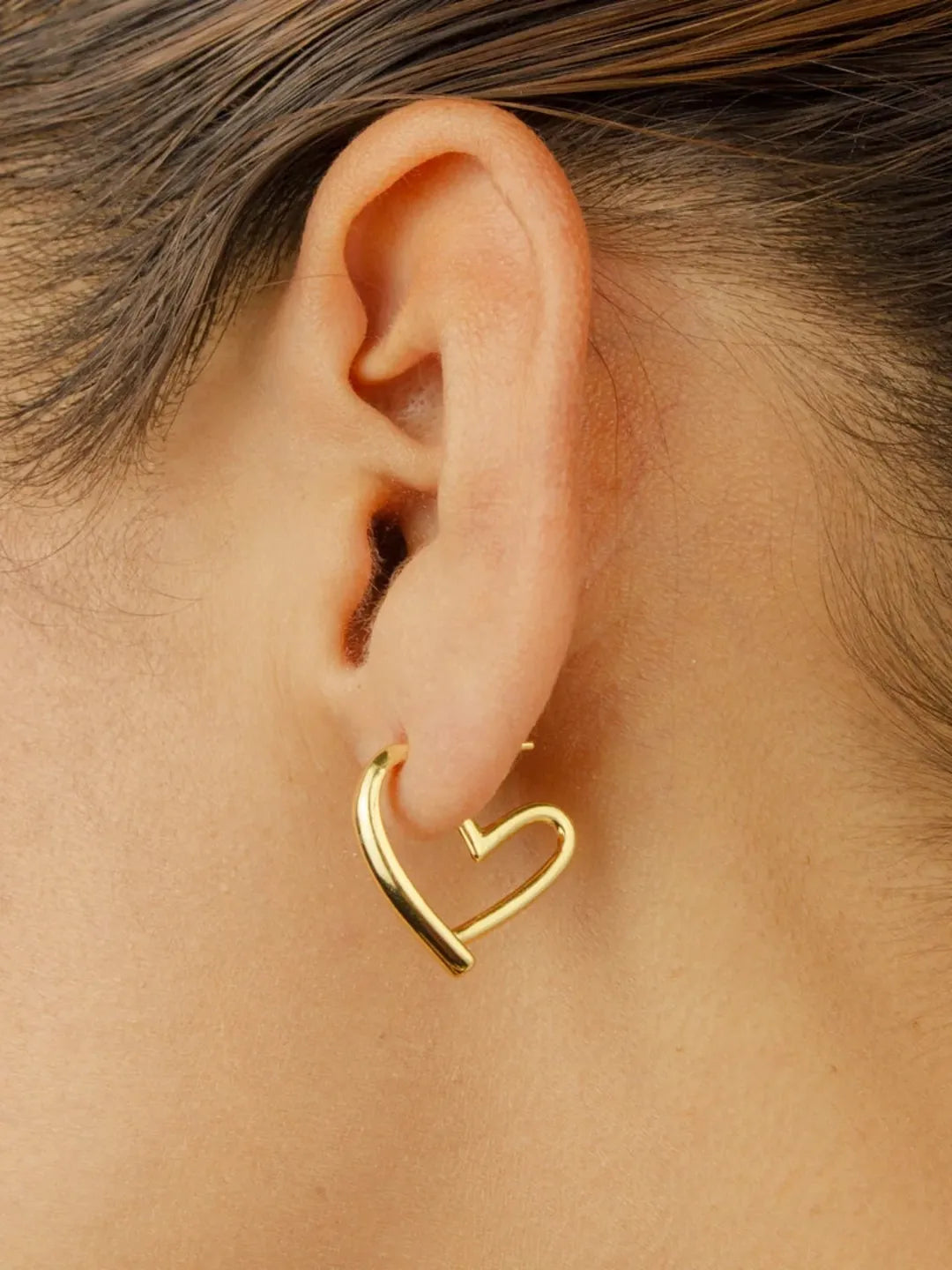 Anti-tarnish Heart-shaped hoop earrings